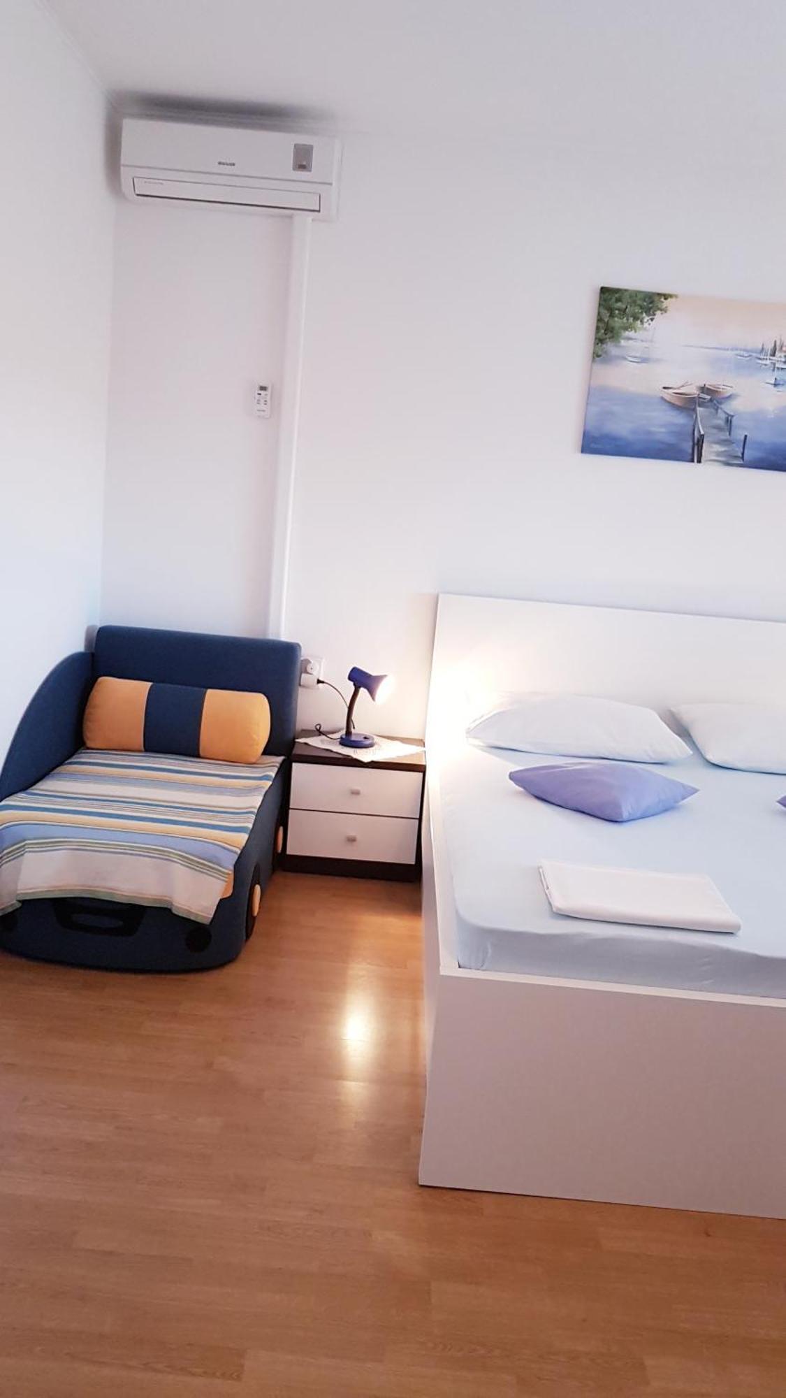 Apartmani Roza Лопар Экстерьер фото
